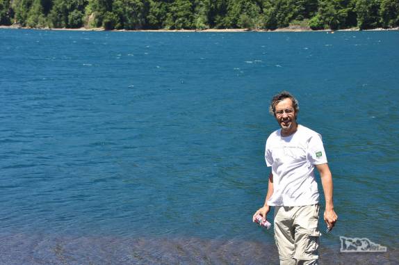 Vinte e dois anos depois, reencontro com as águas cor de esmeralda do belíssimo Lago de Todos os Santos, na rota entre Puerto Varas, no sul do Chile, e Bariloche, na Argentina